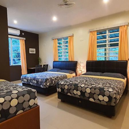 Fathers Guesthouse Bungalow Cameron Highlands Kültér fotó